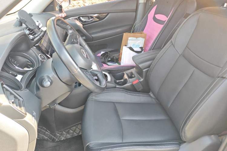 Used Nissan X-Trail 2019 2.0L CVT Smart Connect Comfort Edition 2WD Left Front Seat