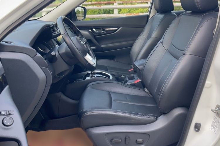Used Nissan X-Trail 2019 2.0L CVT Smart Connect Comfort Edition 2WD Left Front Seat