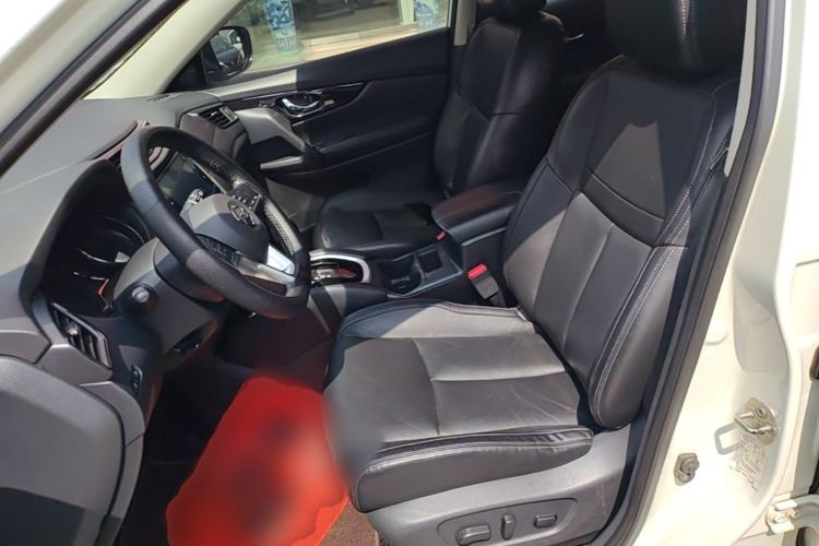 Used Nissan X-Trail 2019 2.0L CVT Smart Connect Comfort Edition 2WD Left Front Seat