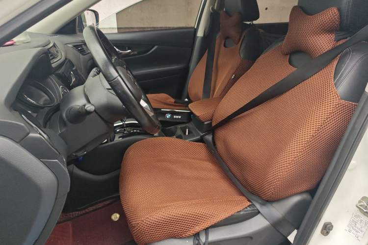 Used Nissan X-Trail 2019 2.0L CVT Smart Connect Comfort Edition 2WD Left Front Seat