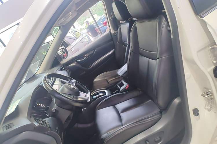 Used Nissan X-Trail 2019 2.0L CVT Smart Connect Comfort Edition 2WD Left Front Seat