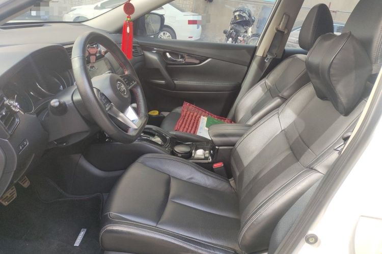 Used Nissan X-Trail 2019 2.0L CVT Smart Connect Comfort Edition 2WD Left Front Seat