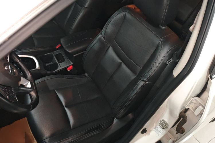 Used Nissan X-Trail 2019 2.0L CVT Smart Connect Comfort Edition 2WD Left Front Seat