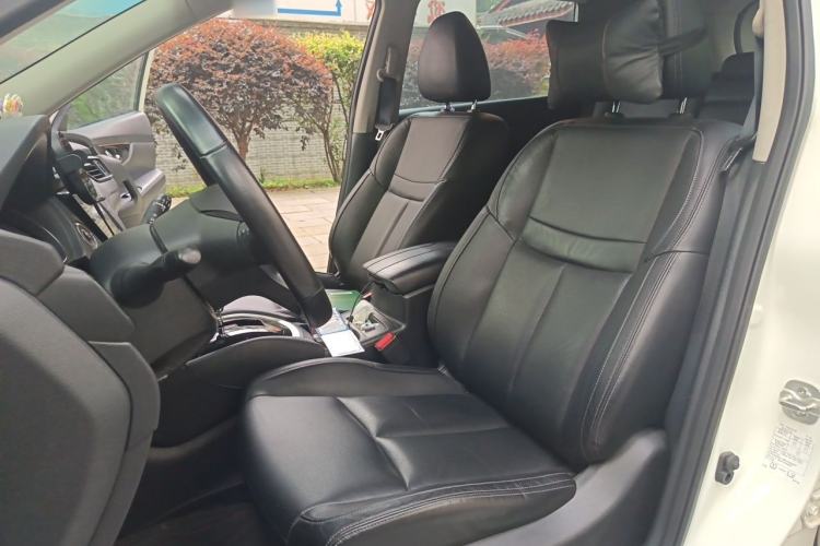 Used Nissan X-Trail 2019 2.0L CVT Smart Connect Comfort Edition 2WD Left Front Seat
