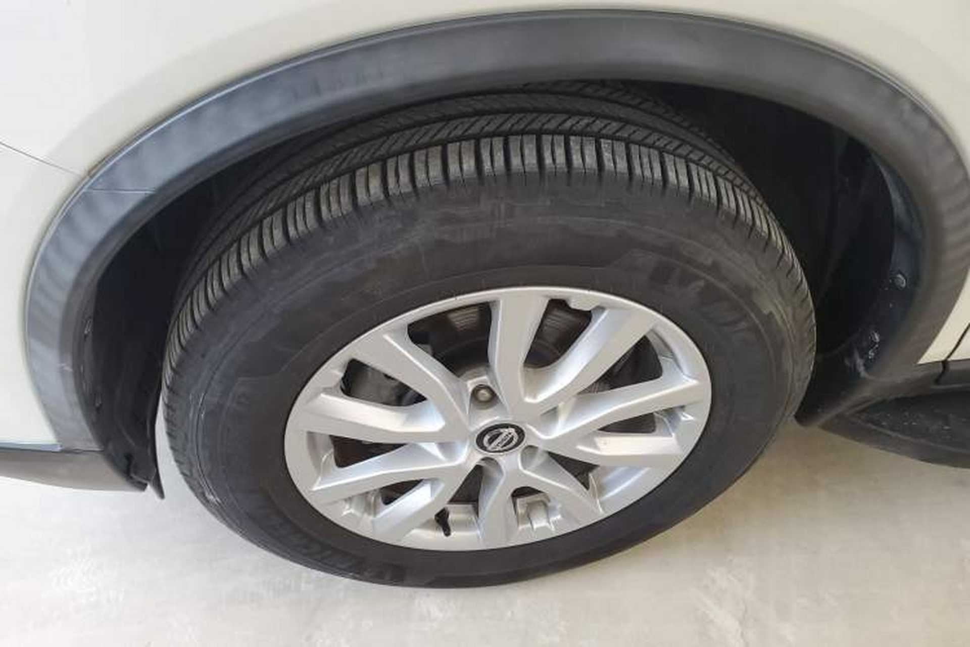 Used Nissan X-Trail 2019 2.0L CVT Smart Connect Comfort Edition 2WD Left Front Wheel Hub
