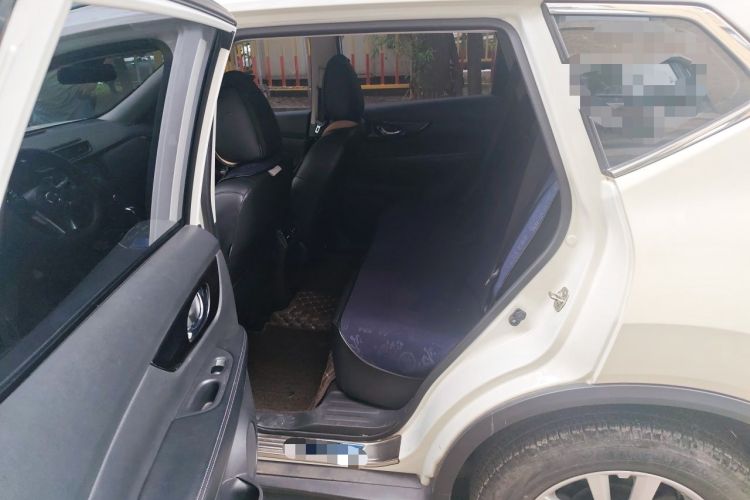 Used Nissan X-Trail 2019 2.0L CVT Smart Connect Comfort Edition 2WD Left Rear Seat