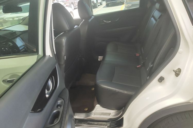Used Nissan X-Trail 2019 2.0L CVT Smart Connect Comfort Edition 2WD Left Rear Seat