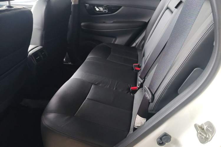 Used Nissan X-Trail 2019 2.0L CVT Smart Connect Comfort Edition 2WD Left Rear Seat
