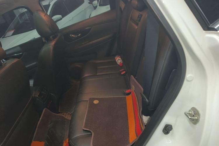 Used Nissan X-Trail 2019 2.0L CVT Smart Connect Comfort Edition 2WD Left Rear Seat