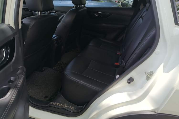 Used Nissan X-Trail 2019 2.0L CVT Comfort Edition 2WD Left Rear Seat