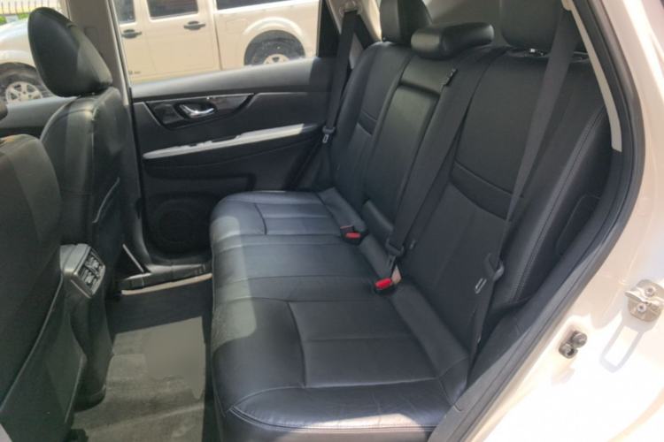 Used Nissan X-Trail 2019 2.5L CVT Smart Connect Luxury Edition 4WD Left Rear Seat