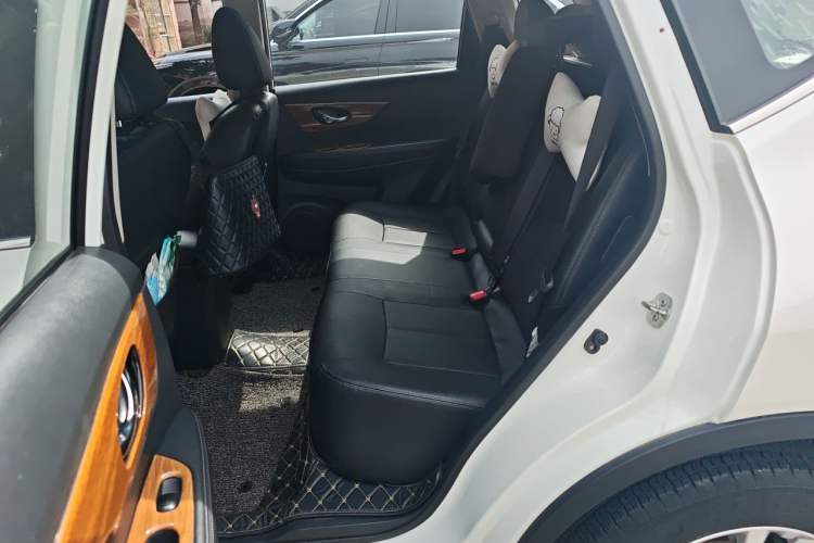 Used Nissan X-Trail 2019 2.0L CVT SmartConnect 7-Seater Comfort Edition 2WD Left Rear Seat
