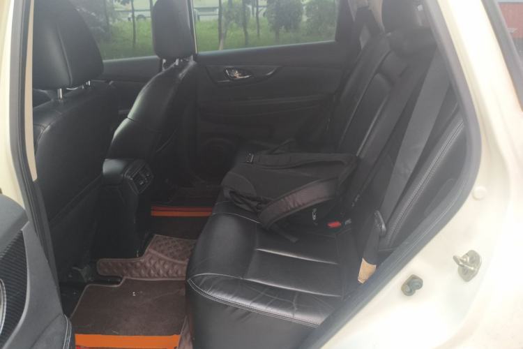 Used Nissan X-Trail 2019 2.0L CVT Smart Connect Comfort Edition 2WD Left Rear Seat