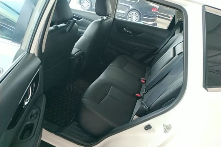 Used Nissan X-Trail 2019 2.0L CVT Smart Connect Comfort Edition 2WD Left Rear Seat