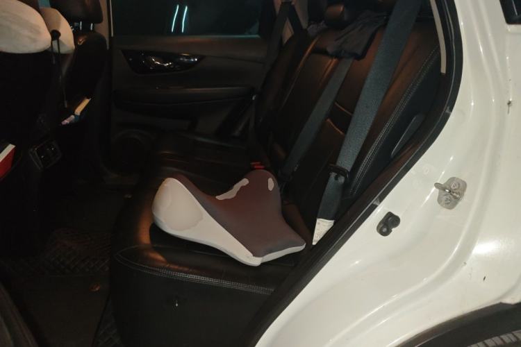Used Nissan X-Trail 2019 2.0L CVT Smart Connect Comfort Edition 2WD Left Rear Seat