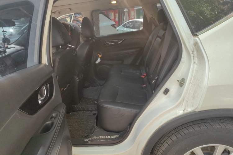 Used Nissan X-Trail 2019 2.0L CVT Smart Connect Comfort Edition 2WD Left Rear Seat