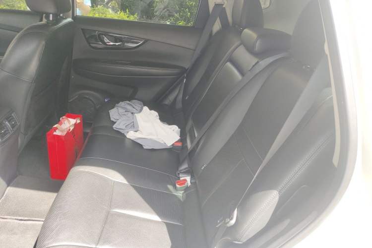 Used Nissan X-Trail 2019 2.0L CVT Comfort Edition 2WD Left Rear Seat