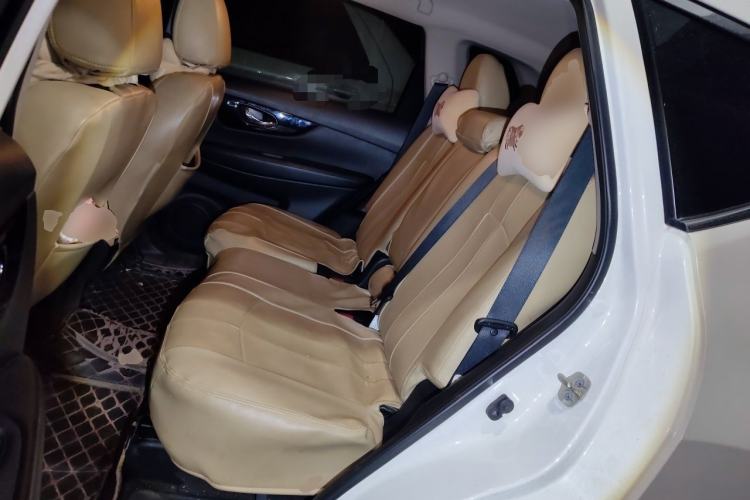 Used Nissan X-Trail 2019 2.0L CVT SmartConnect 7-Seater Comfort Edition 2WD Left Rear Seat