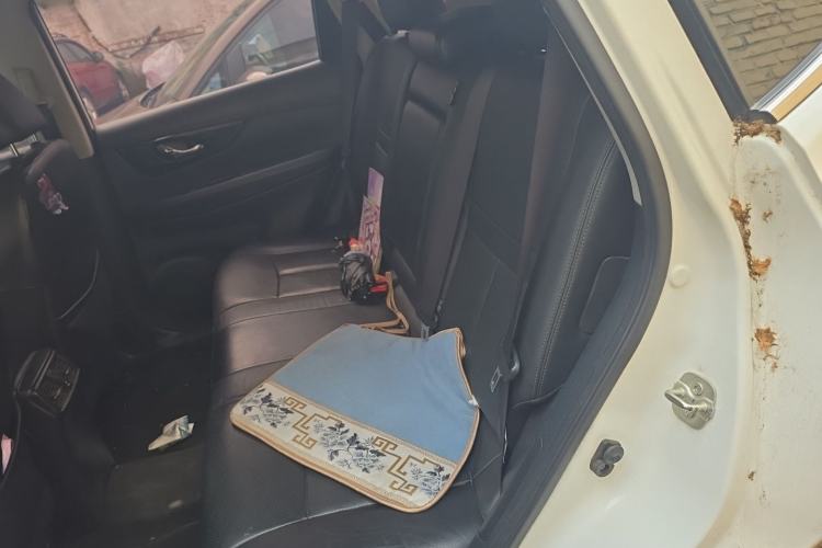 Used Nissan X-Trail 2019 2.0L CVT Smart Connect Comfort Edition 2WD Left Rear Seat