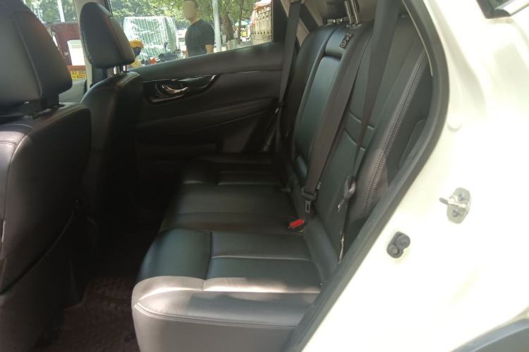 Used Nissan X-Trail 2019 2.0L CVT Smart Connect Comfort Edition 2WD Left Rear Seat