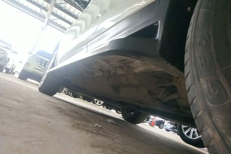 Used Nissan X-Trail 2019 2.0L CVT Smart Connect Comfort Edition 2WD Left Side Sill