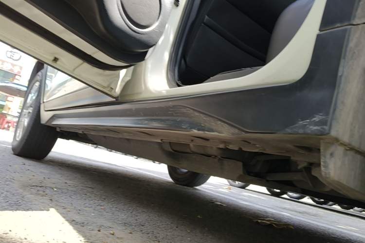 Used Nissan X-Trail 2019 2.0L CVT Comfort Edition 2WD Left Side Sill