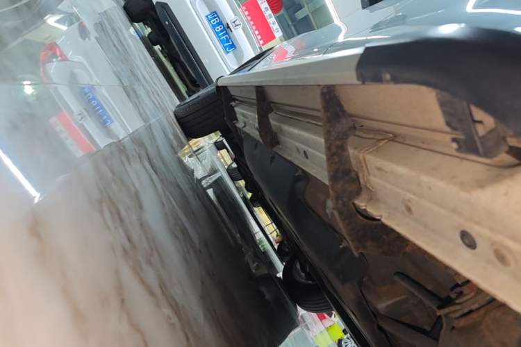 Used Nissan X-Trail 2019 2.5L CVT Smart Connect Luxury Edition 4WD Left Side Sill