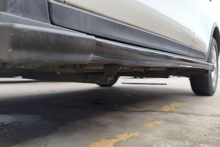 Used Nissan X-Trail 2019 2.0L CVT Smart Connect Comfort Edition 2WD Left Side Sill