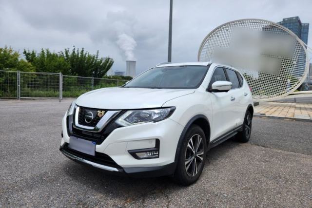 Used Nissan X-Trail 2019 2.5L CVT Smart Connect Luxury Edition 4WD