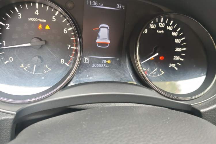 Used Nissan X-Trail 2019 2.0L CVT Smart Connect Comfort Edition 2WD Odometer Close Up