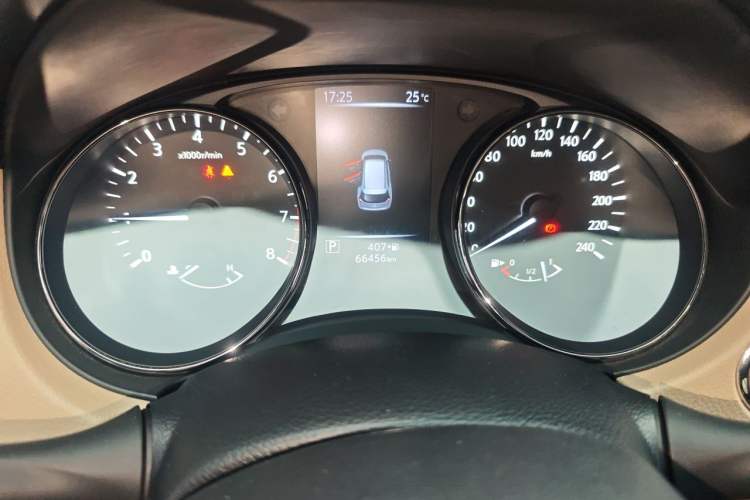 Used Nissan X-Trail 2019 2.5L CVT Smart Connect Luxury Edition 4WD Odometer Close Up