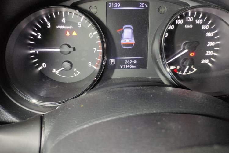 Used Nissan X-Trail 2019 2.0L CVT Smart Connect Comfort Edition 2WD Odometer Close Up