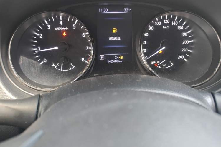 Used Nissan X-Trail 2019 2.0L CVT Smart Connect Comfort Edition 2WD Odometer Close Up