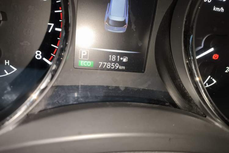 Used Nissan X-Trail 2019 2.0L CVT Smart Connect Comfort Edition 2WD Odometer Close Up