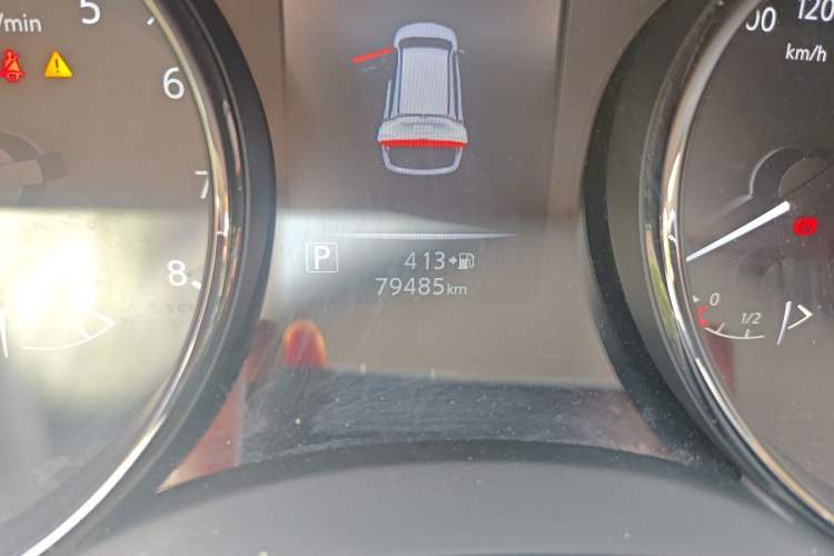 Used Nissan X-Trail 2019 2.0L CVT Comfort Edition 2WD Odometer Close Up