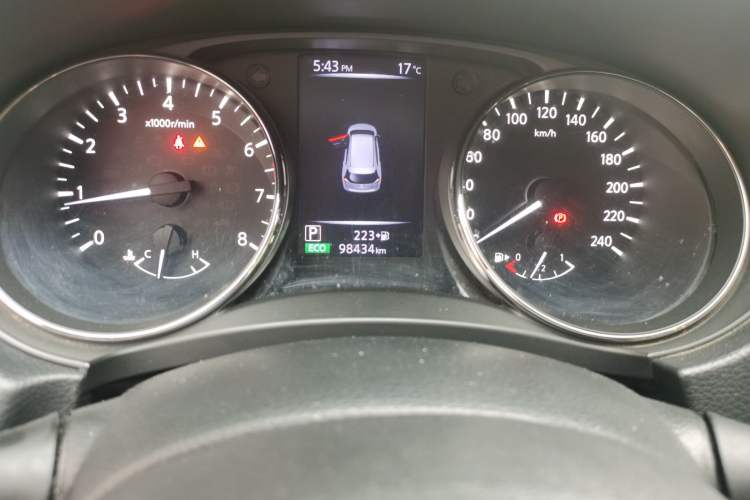 Used Nissan X-Trail 2019 2.0L CVT Comfort Edition 2WD Odometer Close Up