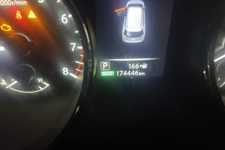 Used Nissan X-Trail 2019 2.0L CVT Smart Connect Comfort Edition 2WD Odometer Close Up