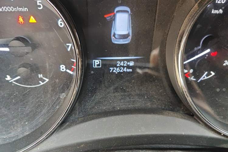 Used Nissan X-Trail 2019 2.0L CVT Smart Connect Comfort Edition 2WD Odometer Close Up