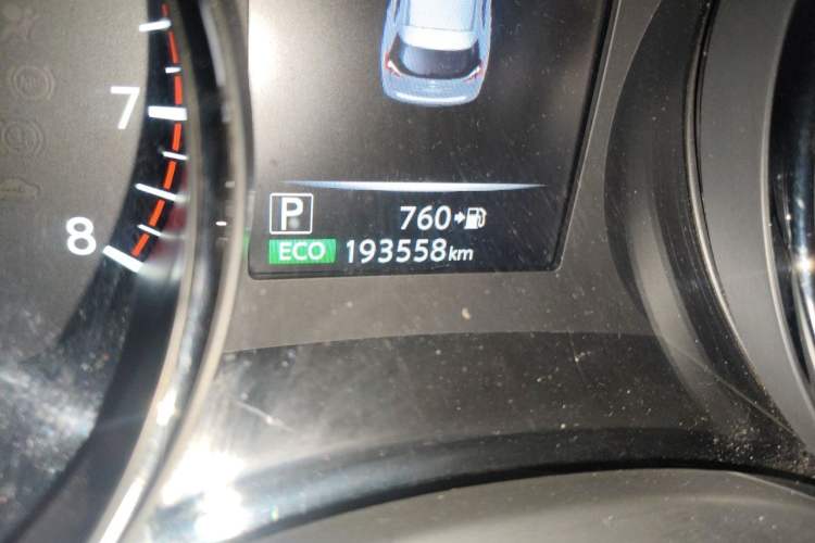 Used Nissan X-Trail 2019 2.0L CVT Smart Connect Comfort Edition 2WD Odometer Close Up