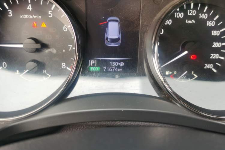 Used Nissan X-Trail 2019 2.0L CVT Smart Connect Comfort Edition 2WD Odometer Close Up