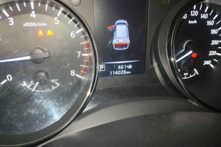 Used Nissan X-Trail 2019 2.0L CVT Smart Connect Comfort Edition 2WD Odometer Close Up