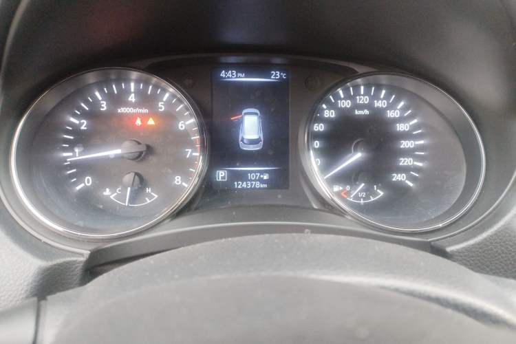 Used Nissan X-Trail 2019 2.0L CVT Smart Connect Comfort Edition 2WD Odometer Close Up