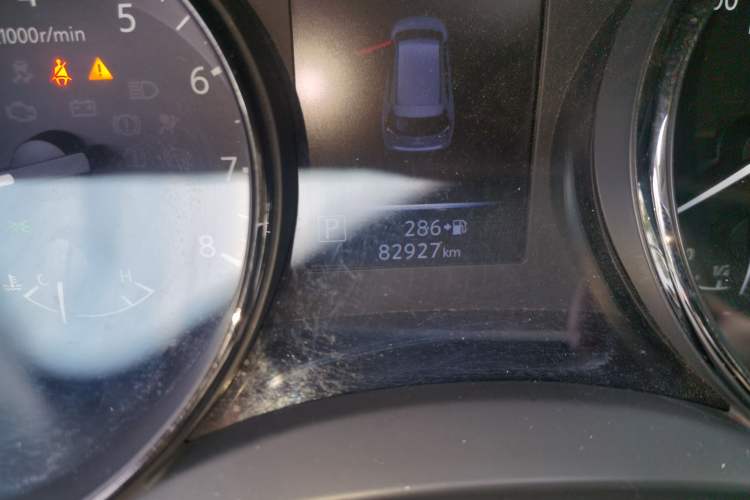 Used Nissan X-Trail 2019 2.5L CVT Smart Connect Luxury Edition 4WD Odometer Close Up
