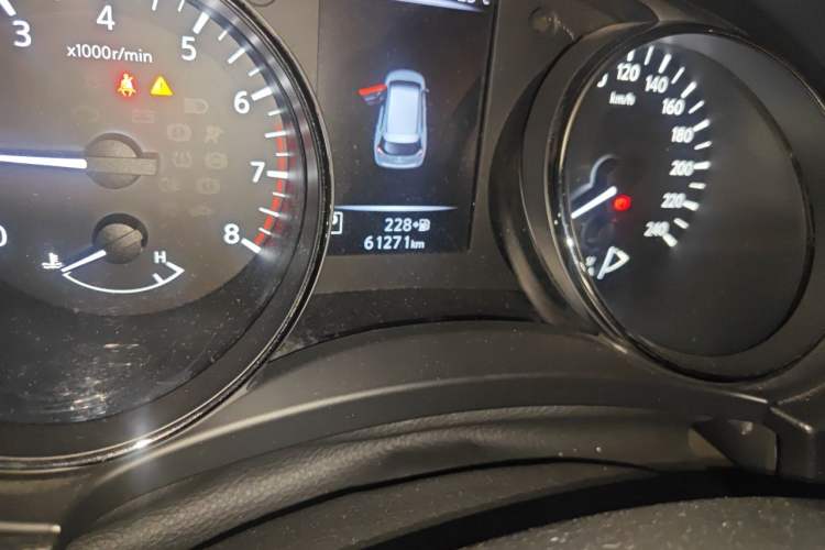 Used Nissan X-Trail 2019 2.0L CVT Smart Connect Comfort Edition 2WD Odometer Close Up