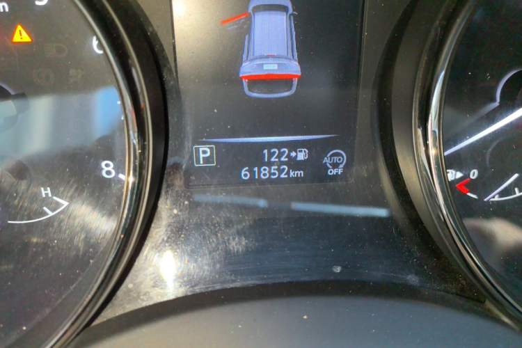 Used Nissan X-Trail 2019 2.0L CVT Smart Connect Comfort Edition 2WD Odometer Close Up