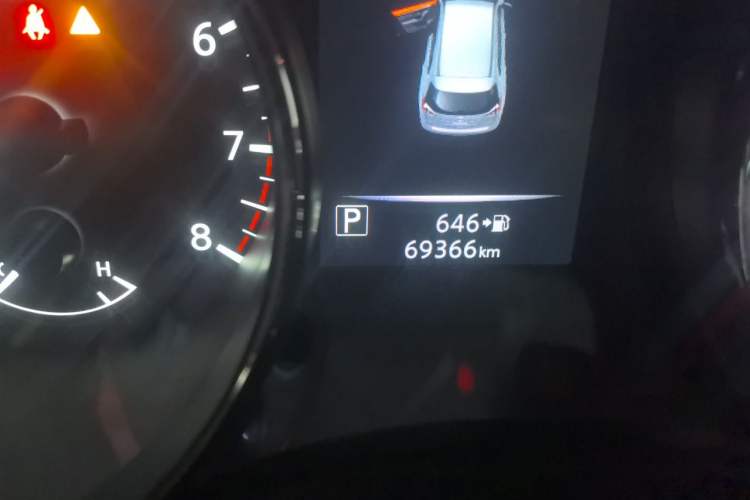 Used Nissan X-Trail 2019 2.0L CVT Smart Connect Comfort Edition 2WD Odometer Close Up