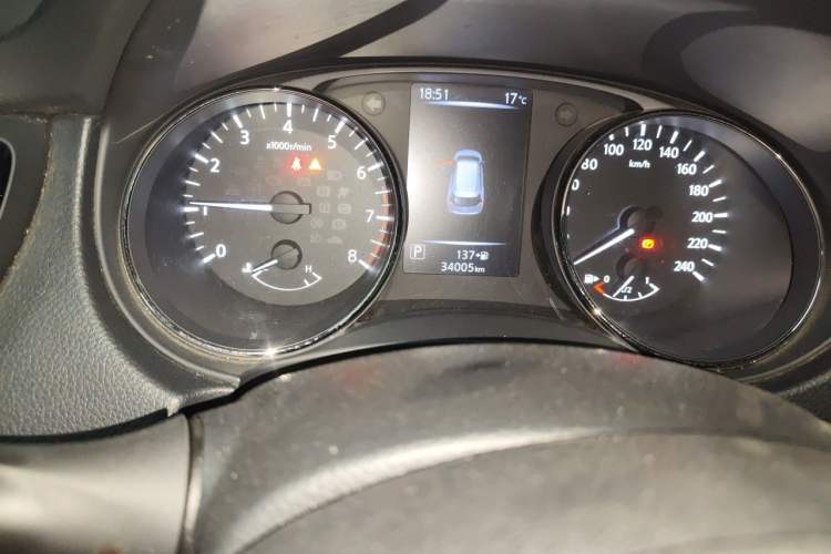 Used Nissan X-Trail 2019 2.0L CVT Smart Connect Comfort Edition 2WD Odometer Close Up