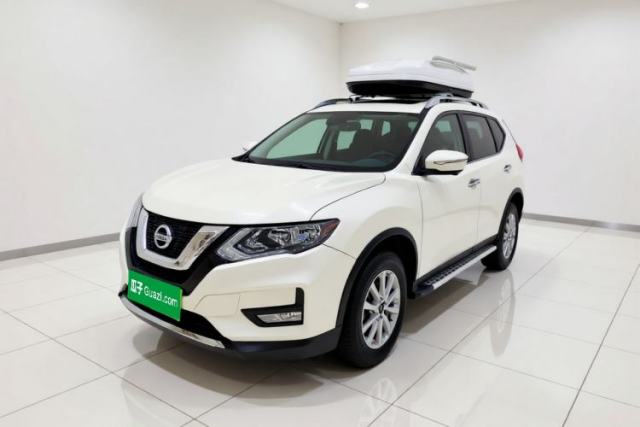 Nissan X-Trail 2019 2.0L CVT Smart Connect Comfort Edition 2WD مستعملة