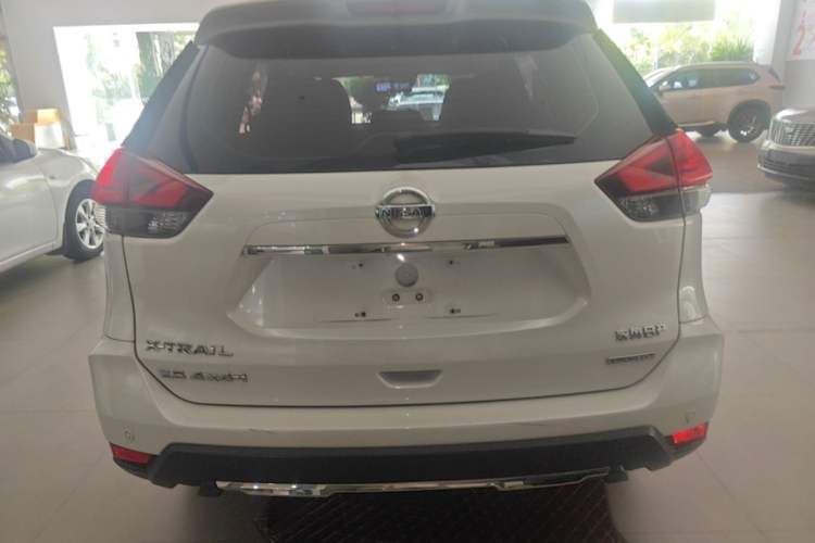 Used Nissan X-Trail 2019 2.5L CVT Smart Connect Luxury Edition 4WD Rear