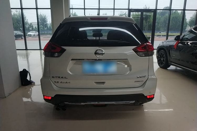 Used Nissan X-Trail 2019 2.5L CVT Smart Connect Luxury Edition 4WD Rear